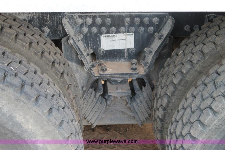 image for item L4275 2012 Mack GU433 mixer truck