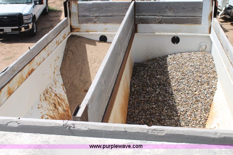 image for item L4275 2012 Mack GU433 mixer truck