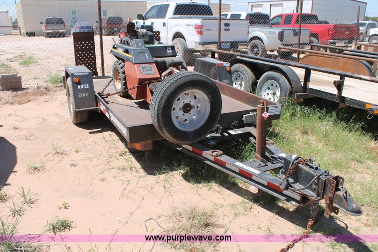 image for item L4279 2004 Ditch Witch 1820HE trencher and trailer