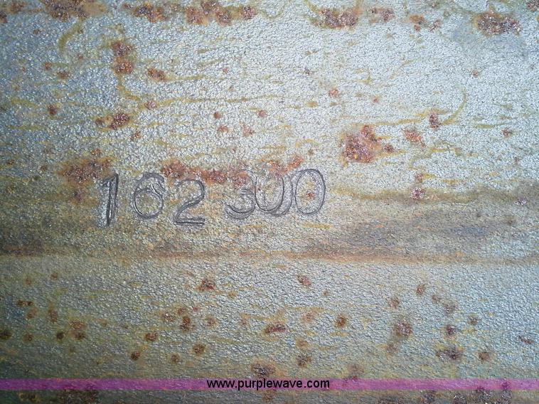 image for item L4279 2004 Ditch Witch 1820HE trencher and trailer