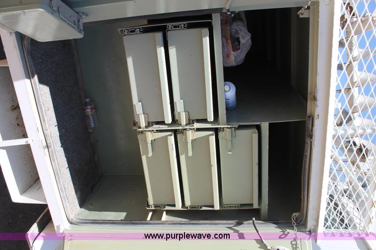 image for item L4284 1999 International 4900 digger derrick truck