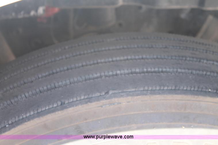 image for item L4284 1999 International 4900 digger derrick truck