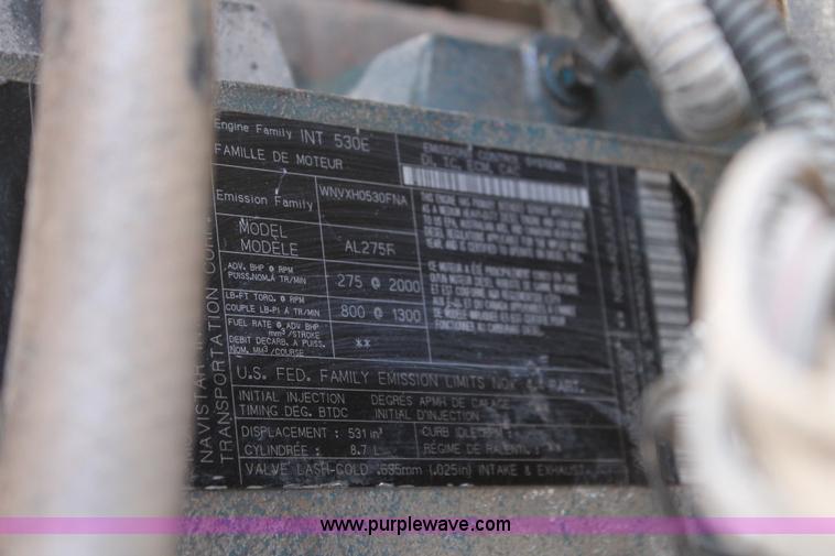 image for item L4284 1999 International 4900 digger derrick truck