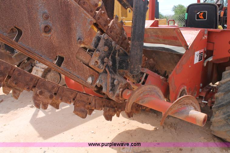 image for item L4302 1997 Ditch Witch 8020JD H710 trencher