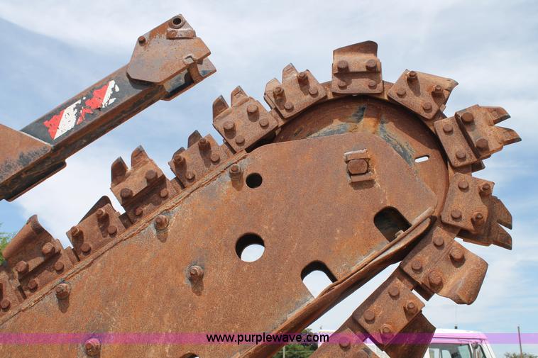 image for item L4302 1997 Ditch Witch 8020JD H710 trencher
