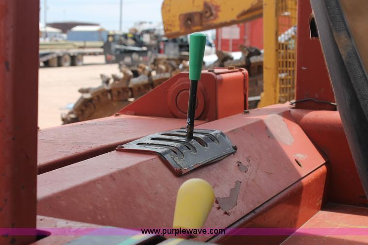 image for item L4302 1997 Ditch Witch 8020JD H710 trencher