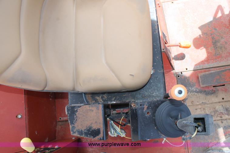 image for item L4302 1997 Ditch Witch 8020JD H710 trencher