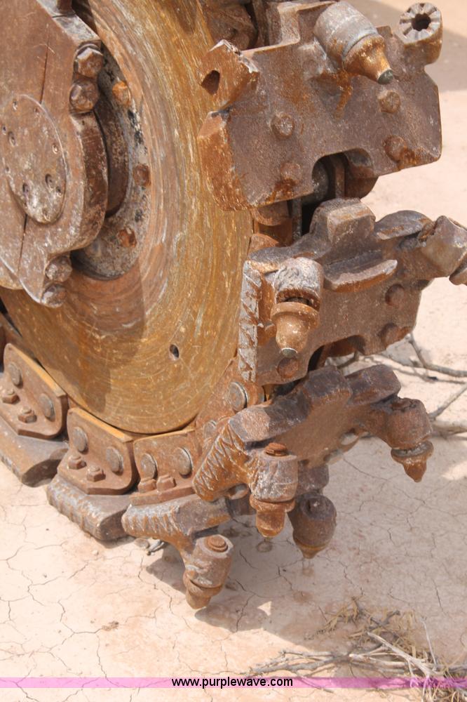 image for item L4303 2000 Vermeer T655TR Commander trencher