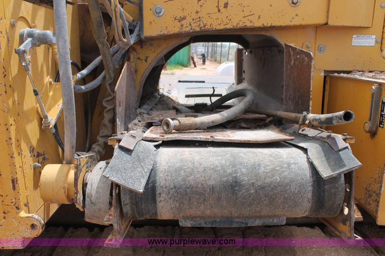 image for item L4303 2000 Vermeer T655TR Commander trencher