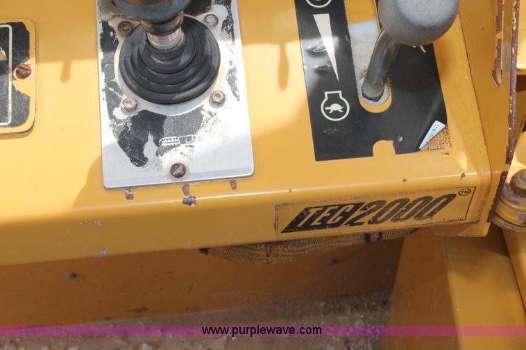 image for item L4303 2000 Vermeer T655TR Commander trencher