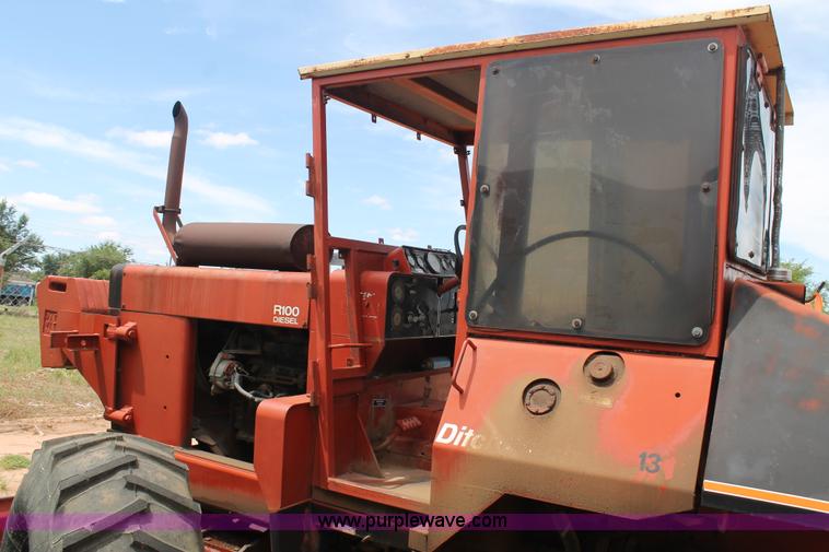 image for item L4304 1978 Ditch Witch R100D trencher