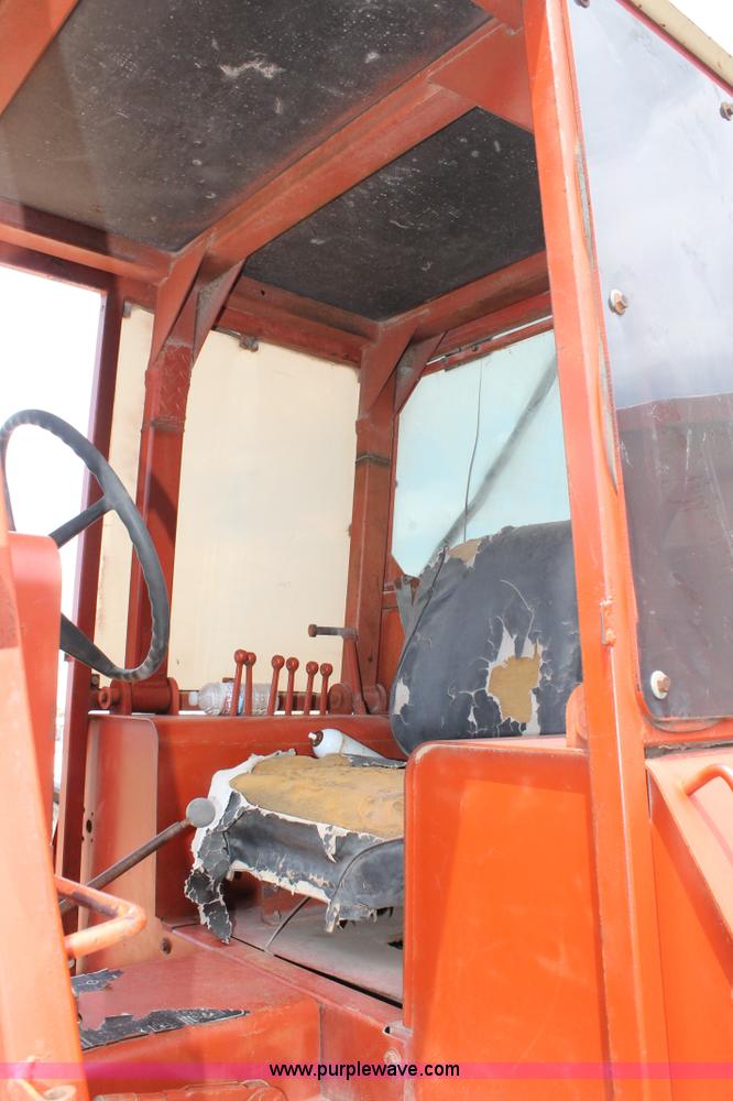 image for item L4304 1978 Ditch Witch R100D trencher