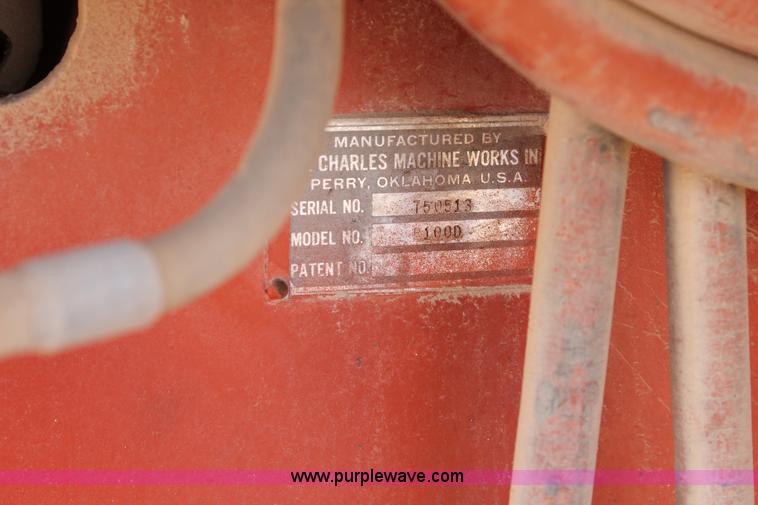 image for item L4304 1978 Ditch Witch R100D trencher