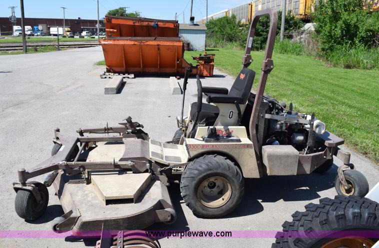 image for item AY9171 Grasshopper 930D riding lawn mower