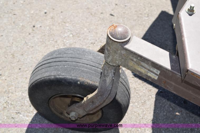 image for item AY9171 Grasshopper 930D riding lawn mower