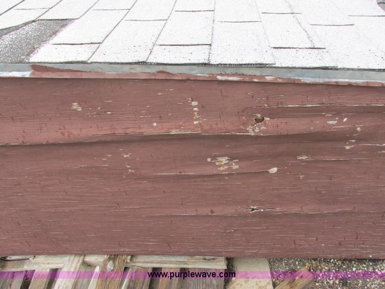 image for item BE9536 Dog house