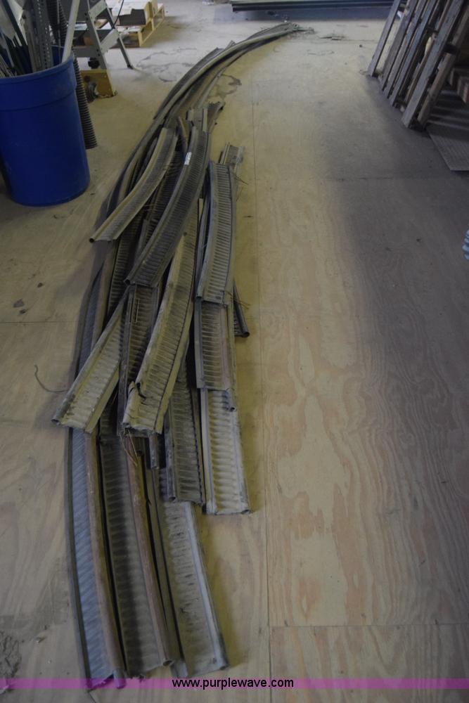 image for item BE9541 (15) rubber landscape edging pieces