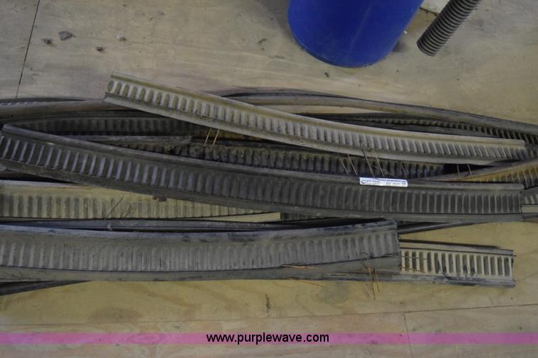 image for item BE9541 (15) rubber landscape edging pieces