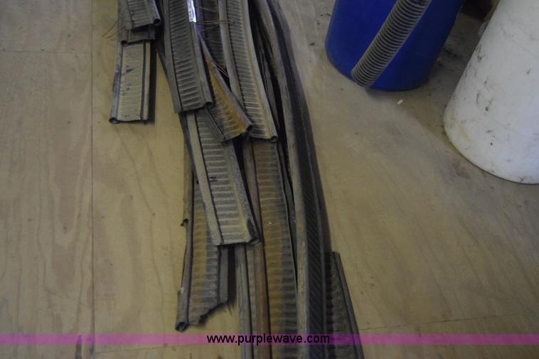 image for item BE9541 (15) rubber landscape edging pieces