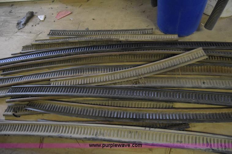 image for item BE9541 (15) rubber landscape edging pieces