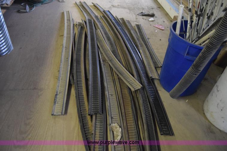 image for item BE9541 (15) rubber landscape edging pieces