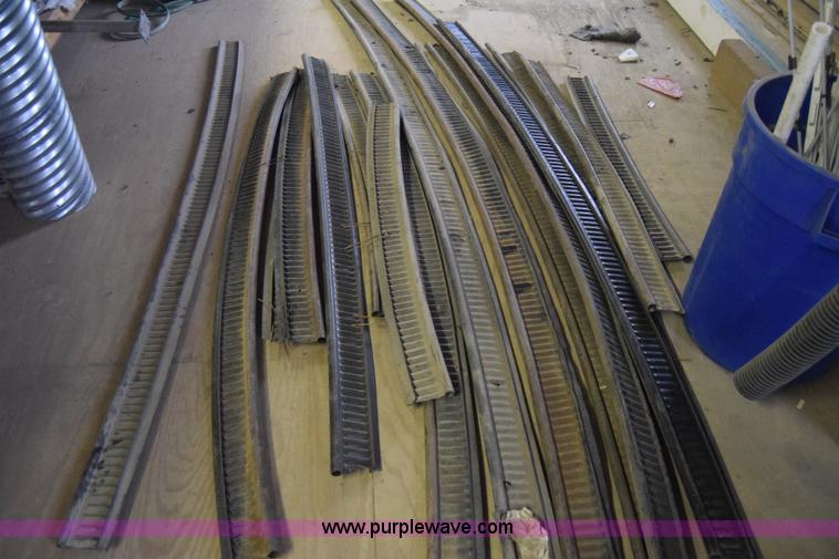 image for item BE9541 (15) rubber landscape edging pieces