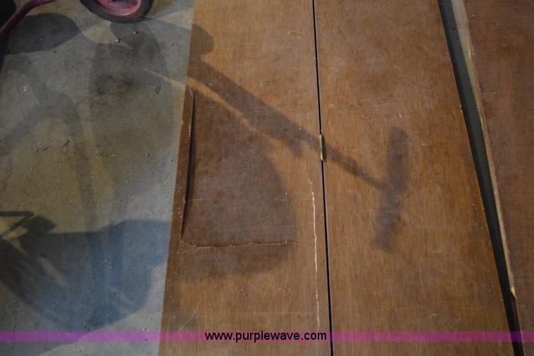 image for item BE9546 Assorted home improvement items