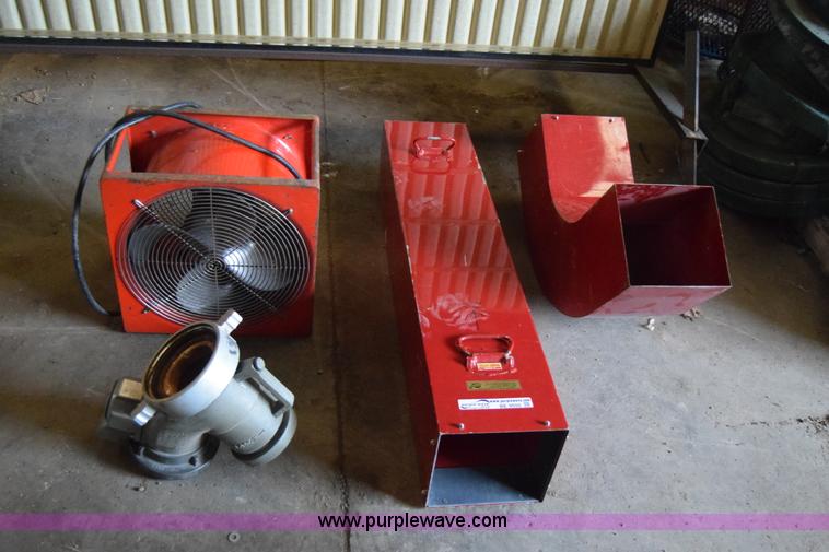 image for item BE9550 Assorted tools