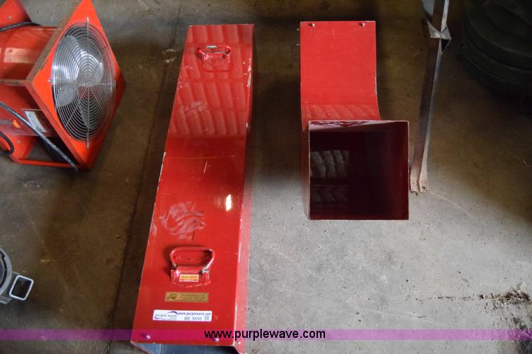 image for item BE9550 Assorted tools