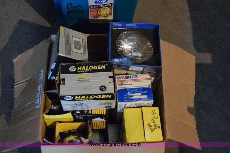 image for item BE9551 Assorted automotive parts