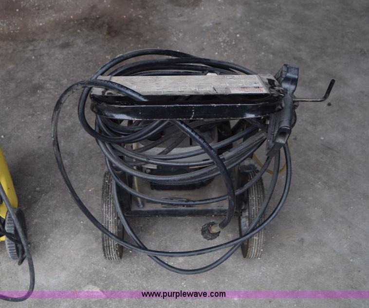 image for item BE9552 Marlow 4PL1EL pump