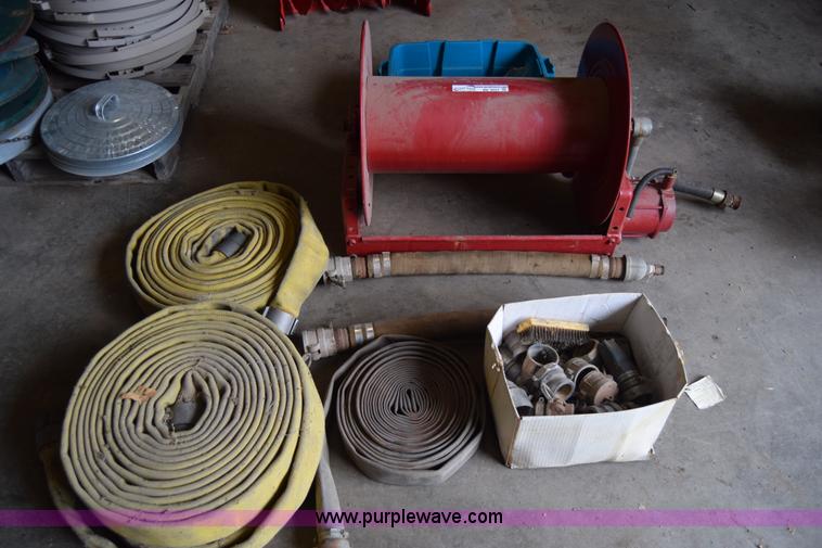 image for item BE9557 Assorted items