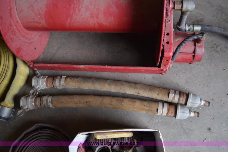 image for item BE9557 Assorted items