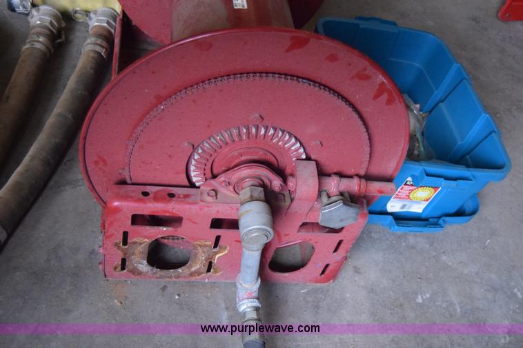 image for item BE9557 Assorted items