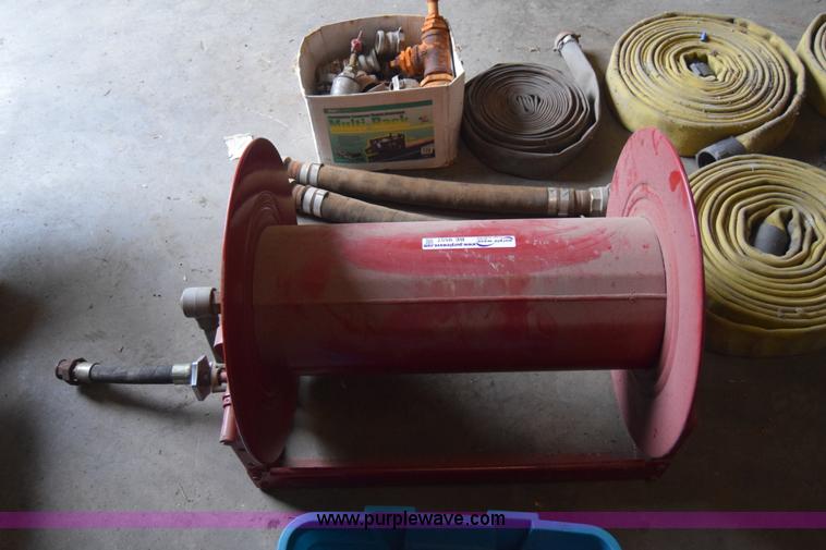 image for item BE9557 Assorted items