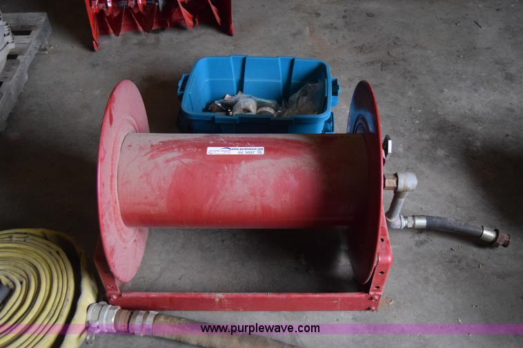 image for item BE9557 Assorted items