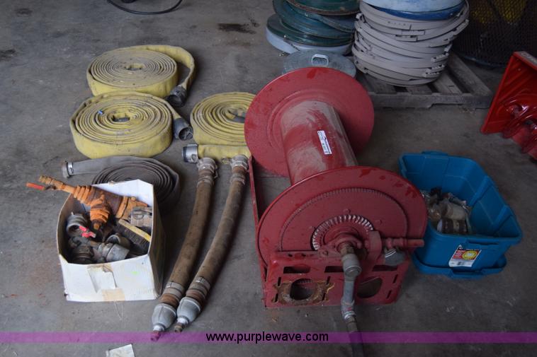 image for item BE9557 Assorted items