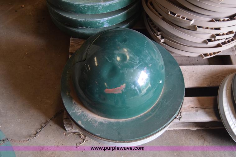 image for item BE9558 Assorted trash cans