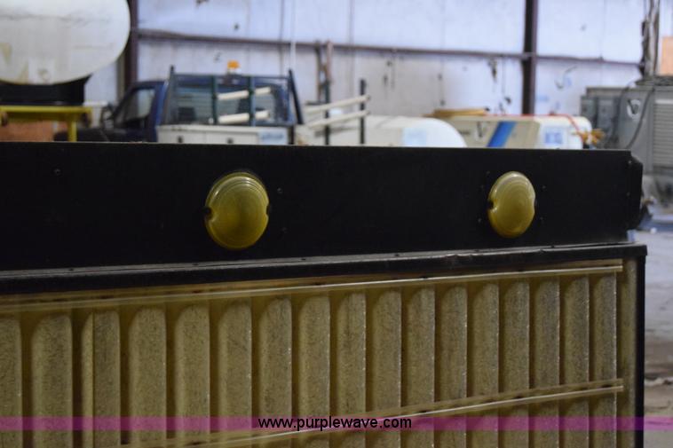 image for item BE9559 Electric sign