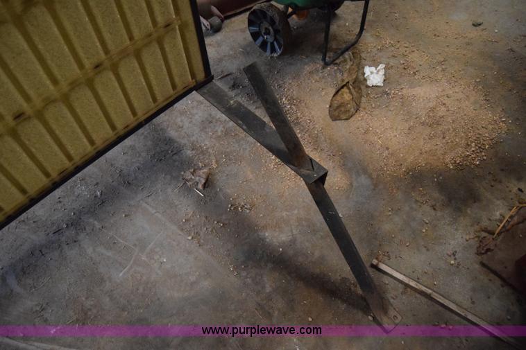 image for item BE9559 Electric sign