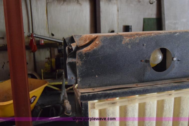 image for item BE9559 Electric sign