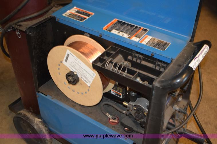image for item BG9939 Miller 210 wire welder