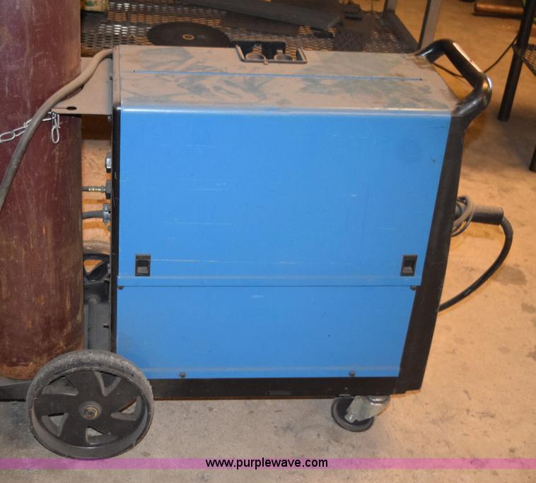 image for item BG9940 Miller 210 wire welder