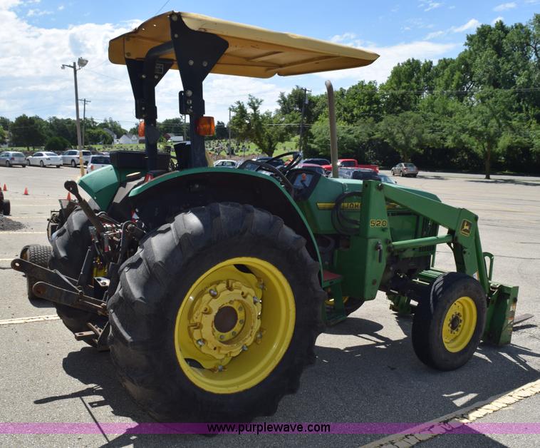 image for item BI9424 John Deere 5200 tractor