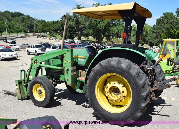 image for item BI9424 John Deere 5200 tractor