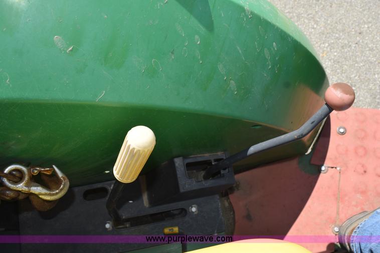 image for item BI9424 John Deere 5200 tractor