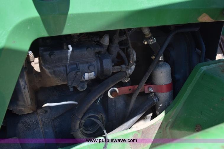 image for item BI9424 John Deere 5200 tractor