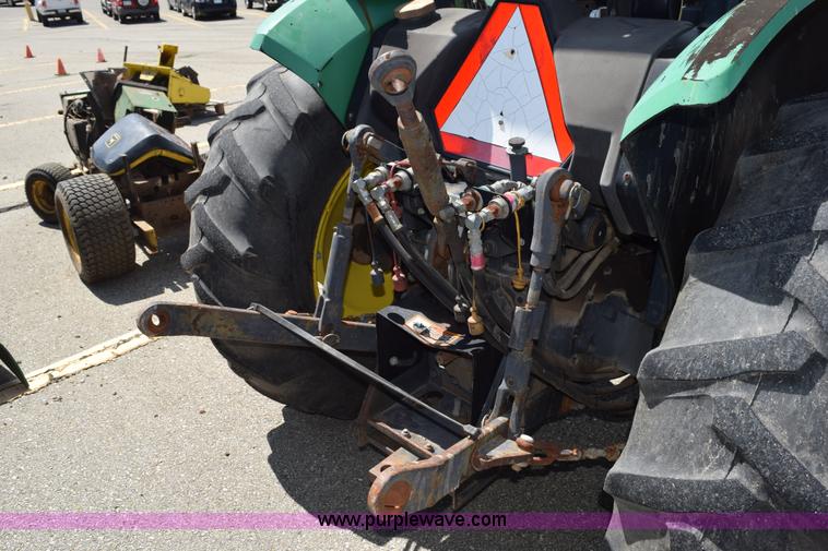 image for item BI9424 John Deere 5200 tractor