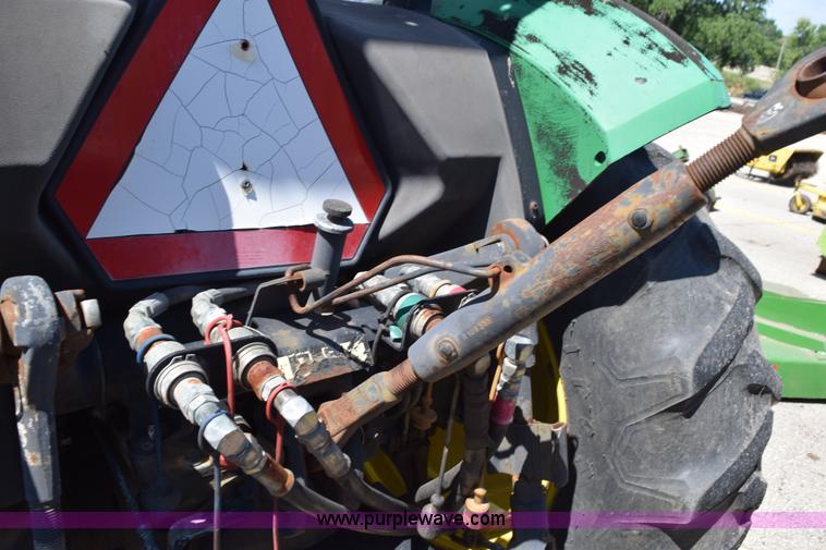 image for item BI9424 John Deere 5200 tractor