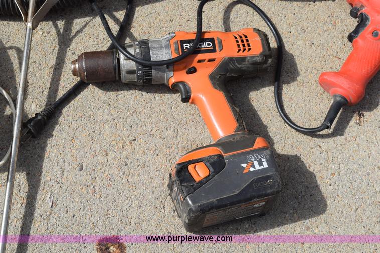 image for item BI9443 Assorted electric tools